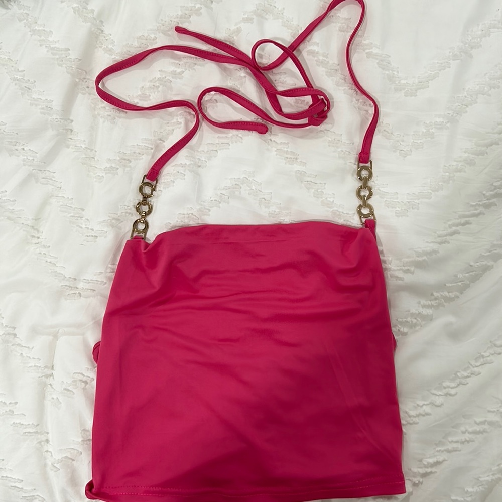 Pink going out top